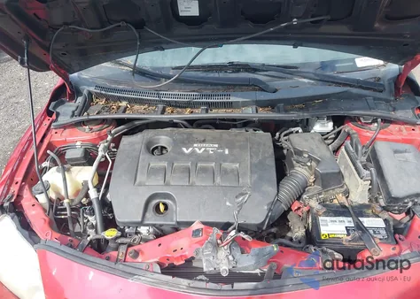 2010 Toyota Corolla S z USA, uszkodzony, nr VIN 2T1BU4EE7AC496432